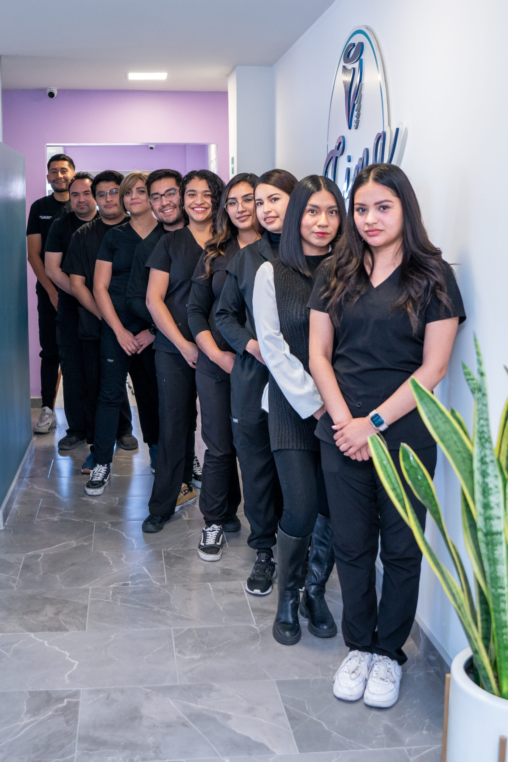 CIMA is an affordable Dental Surgery Clinic Tijuana with top quality and affordable services for your family’s dental care needs